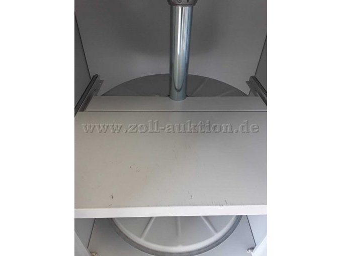 Schrank 1