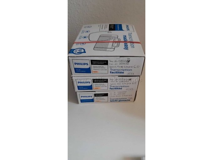 Originalverpackungen Versteigerungsumfang
3 Wiedergabegeräte