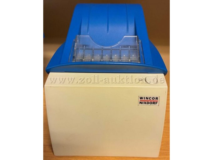 Vorderseite mit geschlossener Abdeckung