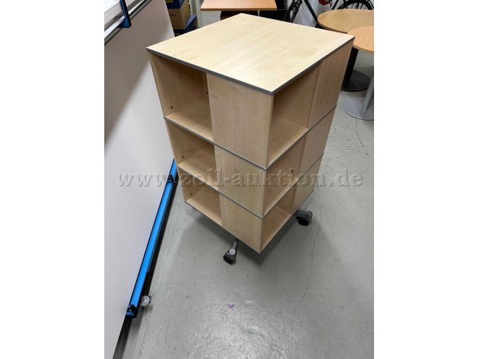 Aktenschrank auf Rollen 2