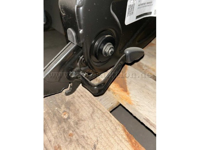 Fußpedal Rücksitzbank