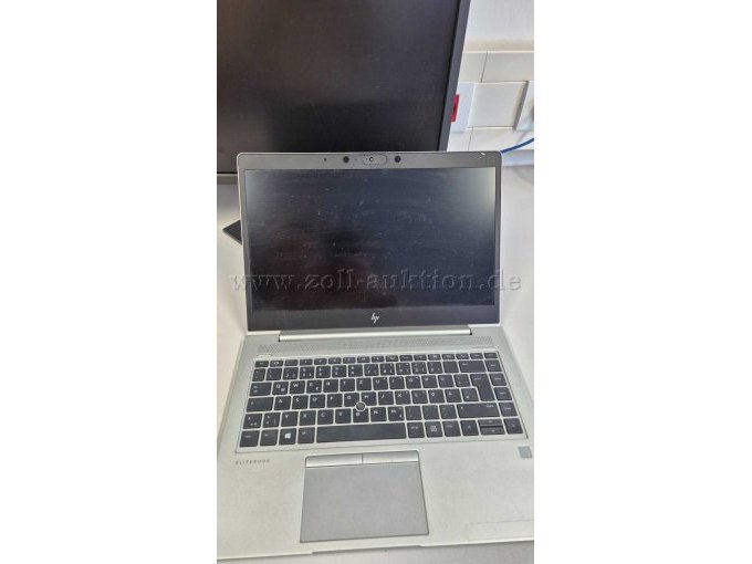 HP EliteBook 745 G6 aufgeklappt