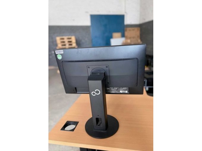 Fujitsu B22-8TS Pro
Ansicht Rückseite
Bild beispielhaft