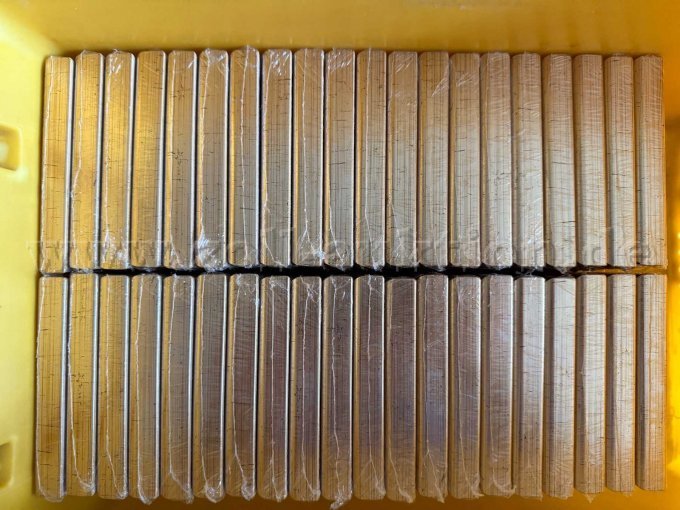 Gesamtansicht aller Marken mit Rahmen