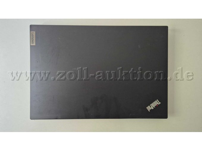 Lenovo ThinkPad L15 Gen1 zugeklappt