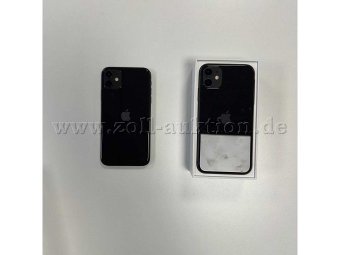 10_iPhone_11_128_1von1_Rückseite