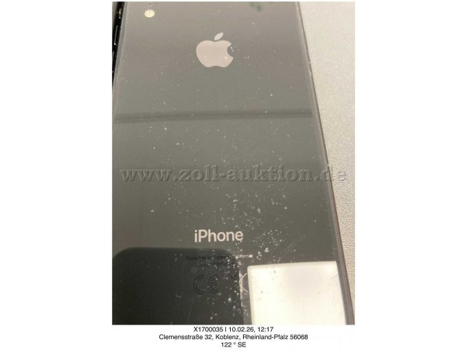 Punktuelle Beschädigungen auf der kompletten Glasrückseite.