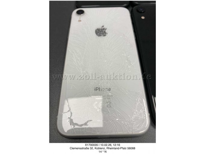 Glasrückseite ist gesprungen.