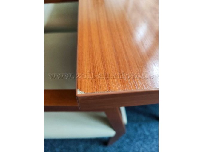 Tischkante gebrauchsspuren