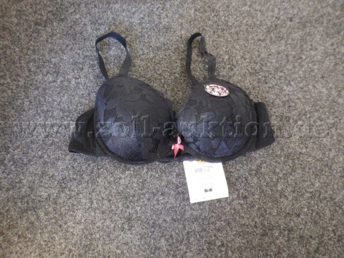 Schwarzer BH der Marke my essentials