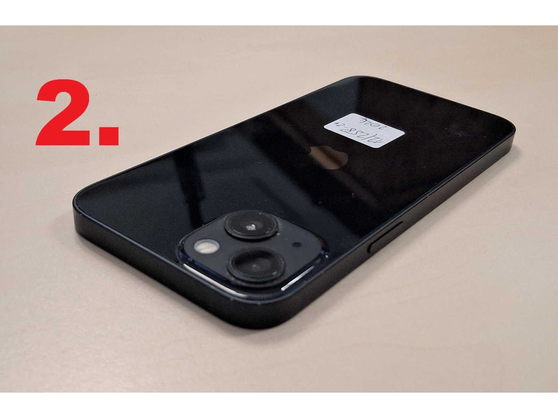 2. iPhone 13, Rückseite