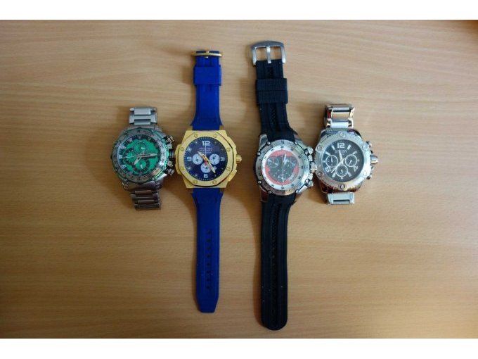 4 Armbanduhren