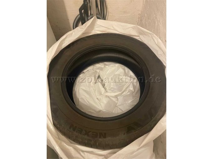 4 Autoreifen Nexen N Fera Primus, von oben