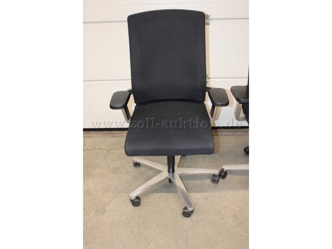 4 Bürodrehstühle von Wilkhahn, Modell ON, Stoff, Schwarz, gebraucht – foto 3 – kavel bij Zoll-Auktion, Berlin