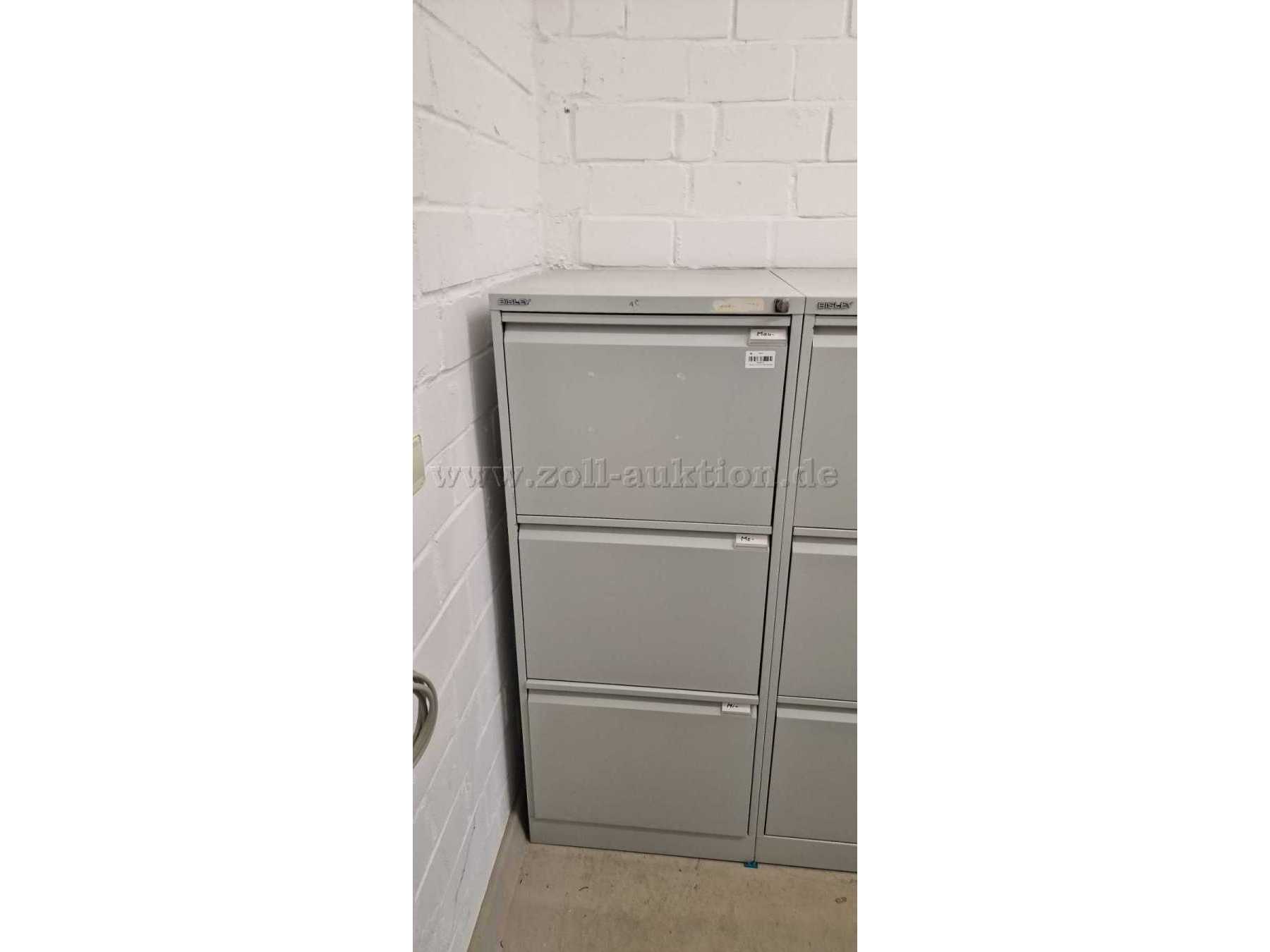 Schrank