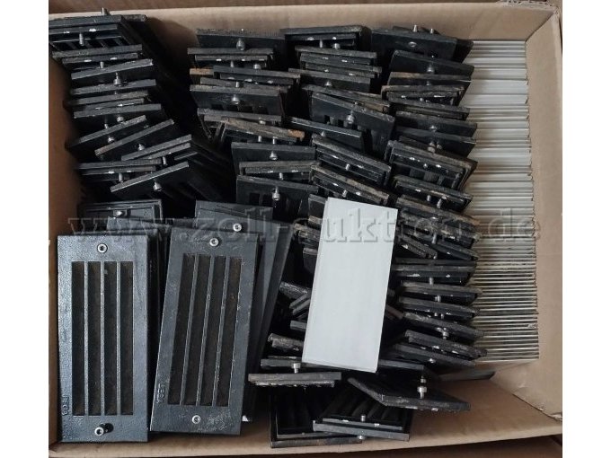 Zubehör: Lamellenabdeckungen und Sicherheitsgläser