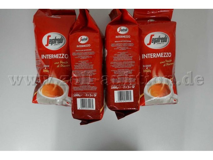 4 Beutel Kaffeebohnen Segafredo Intermezzo á 1 Kg