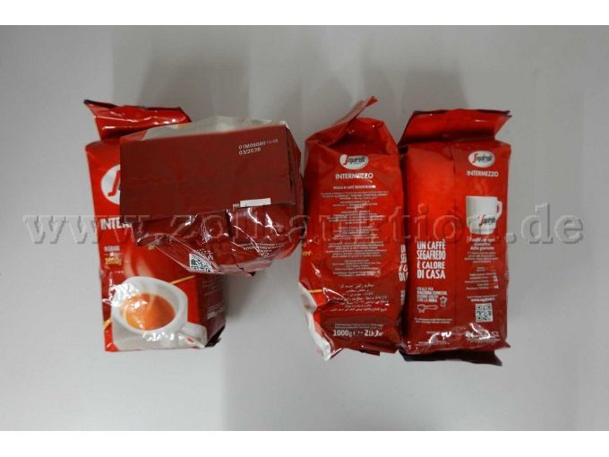 4 Beutel Kaffeebohnen Segafredo Intermezzo á 1 Kg
MHD 03.2026