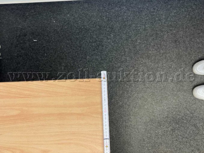 Schreibtisch maximale Tiefe 1,6m (3)