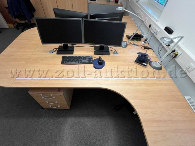 Schreibtischansicht von oben Breite 2m (1)