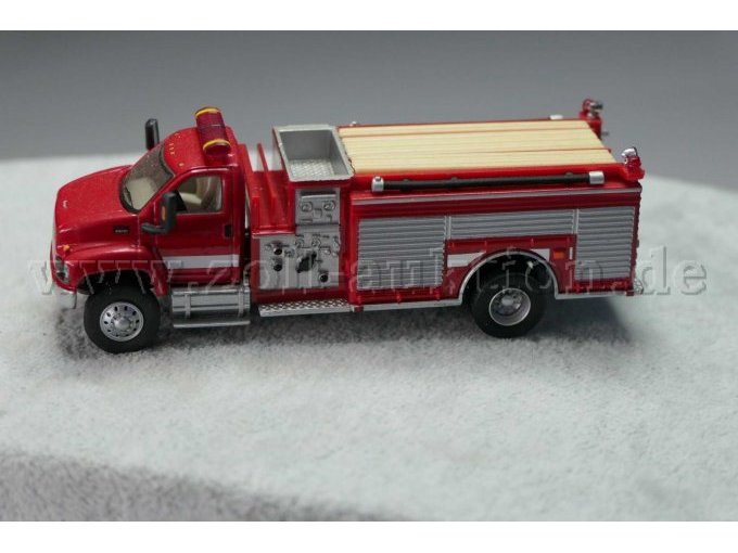 Feuerwehrfahrzeug Einzelkabine Ansicht von der Seite