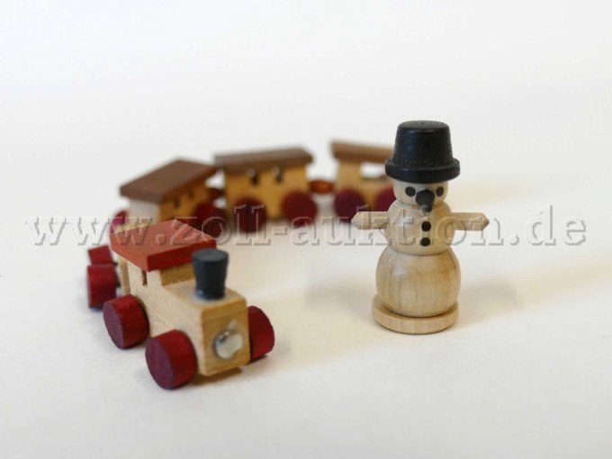 Ansicht Schneemann und Zug - Miniaturen
