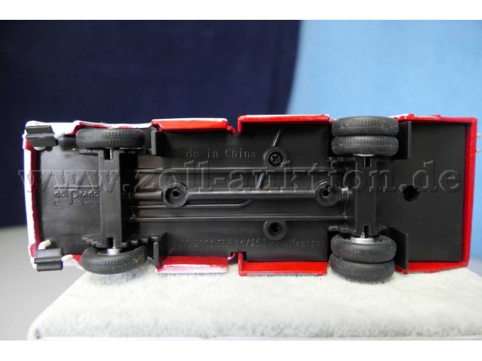 2005 TLF 16/25 Iveco Magirus Ansicht von unten