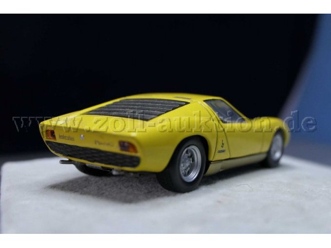 1966 Lamborghini Miura Ansicht von der Seite