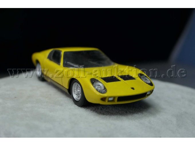 1966 Lamborghini Miura Ansicht von vorne