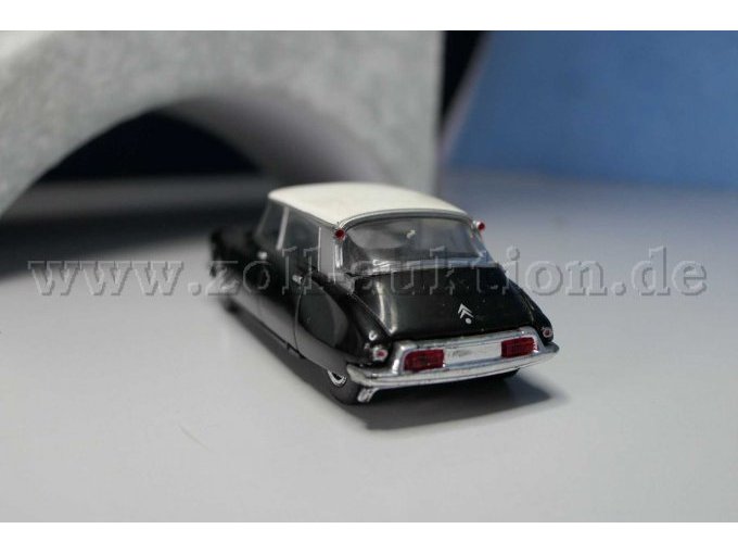 1964 Citroen DS19 Ansicht von hinten