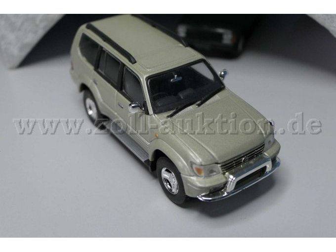 1998 Toyota Land Cruiser Ansicht von vorne