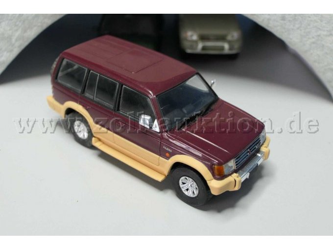 1997 Misubishi Pajero Ansicht von vorne
