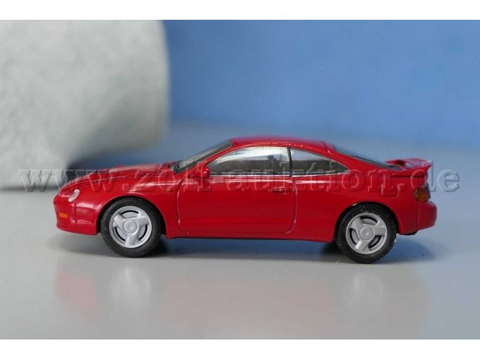 1998 Toyota Celica Ansicht von der Seite