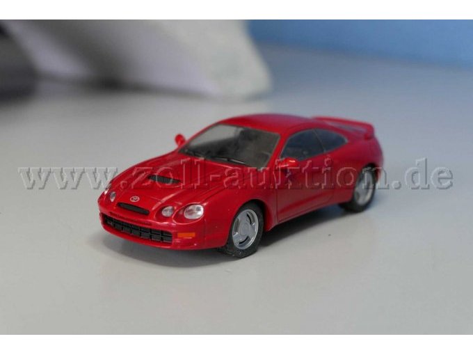 1998 Toyota Celica Ansicht von vorne