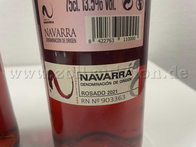 Detailaufnahme Herkunftsaufkleber Flasche 4