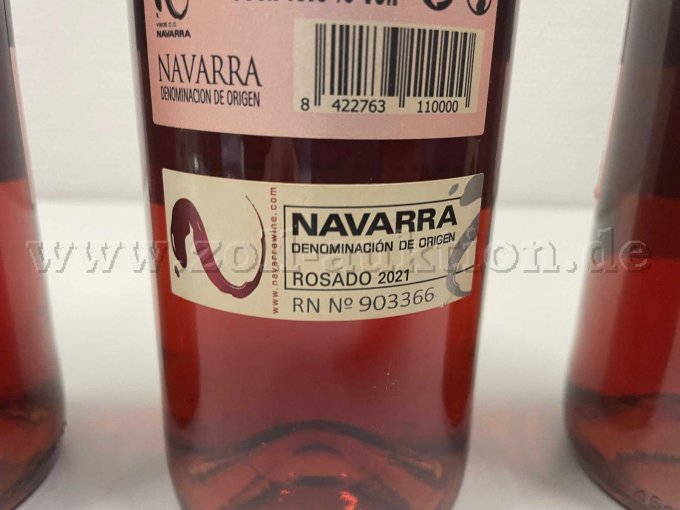 Detailaufnahme Herkunftsaufkleber Flasche 3