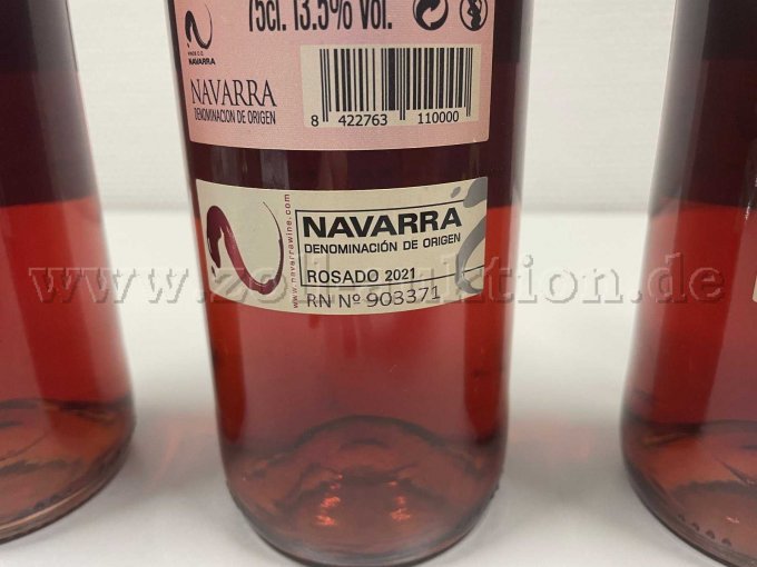 Detailaufnahme Herkunftsaufkleber Flasche 2