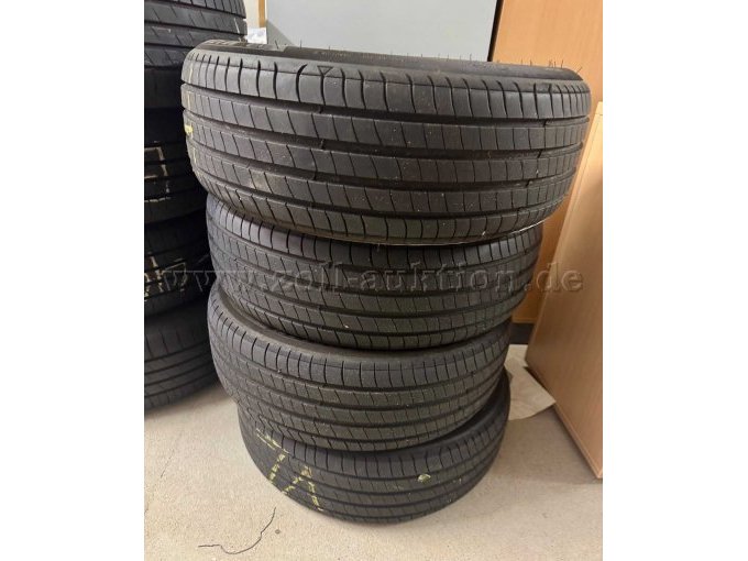 4 Stück Reifen