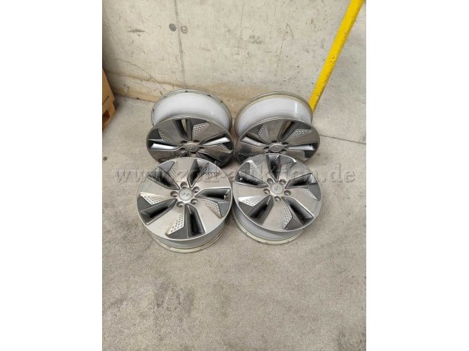 4 Hyundai Kona Felgen 52910 K4000 – foto 3 – kavel bij Zoll-Auktion, Bedburg-Hau