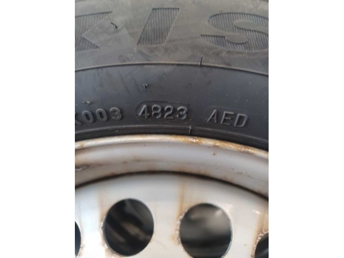 4 Kompletträder 205/60 R 16 96H (Maxxis Premita) – foto 2 – kavel bij Zoll-Auktion, Marktoberdorf