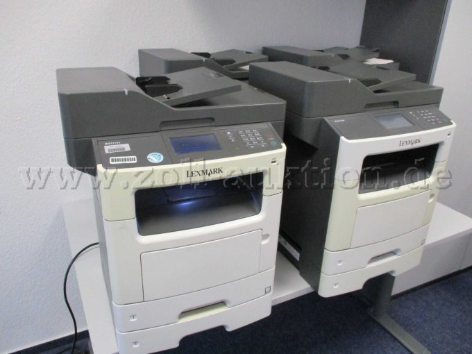 Lexmark MX511de - Vorderansicht der vier Drucker