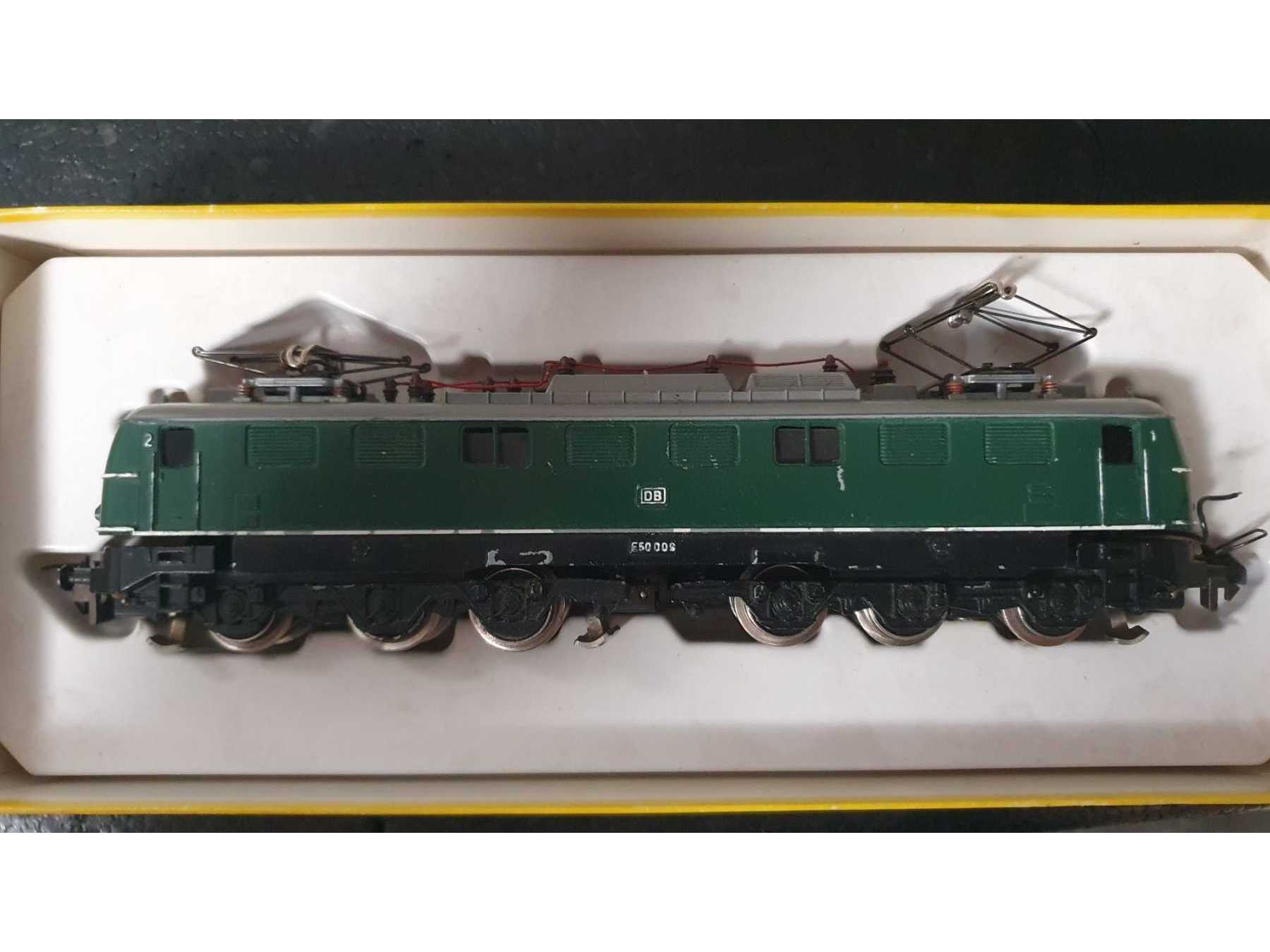 Modell 2235