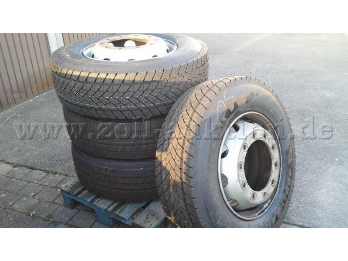 305/70R 22.5