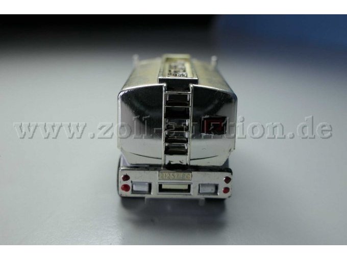 Matchbox Tanklastwagen Shell Ansicht von hinten