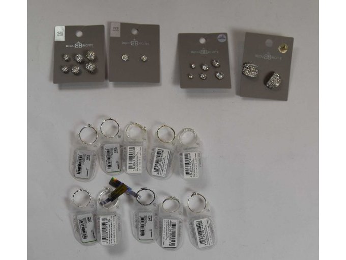 4 Ohrstecker -Set “Bijou Brigitte“ & 10 Ringe 925er Silber – kavel bij Zoll-Auktion, Hamburg