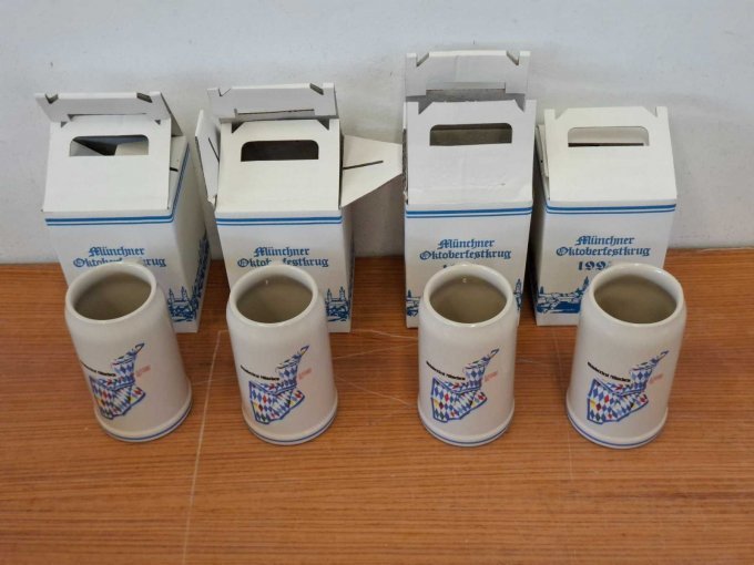 4 Oktoberfest-pullen zonder tinnen deksel, jaarpullen uit 1993, fabrikant: Rastal – foto 3 – kavel bij Zoll-Auktion, München
