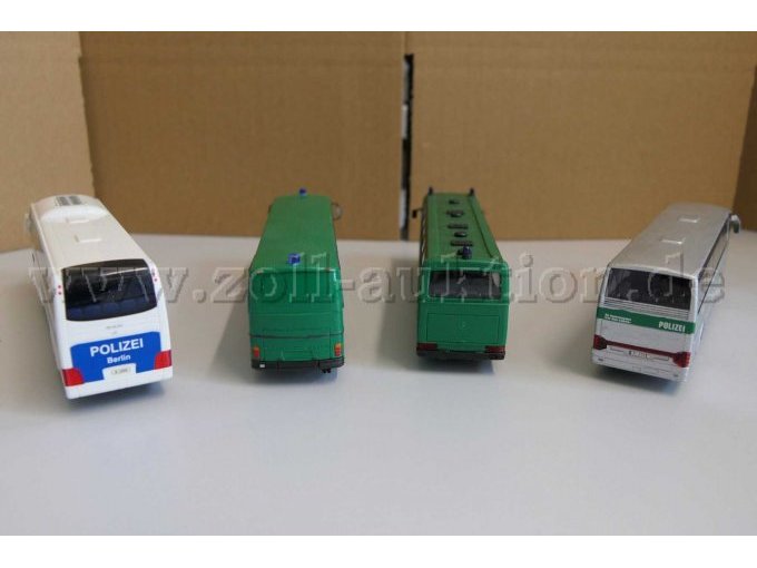 4 Polizei/Justiz Mannschaftstransport Busmodelle 1:87 – foto 3 – kavel bij Zoll-Auktion, Halle (Saale)