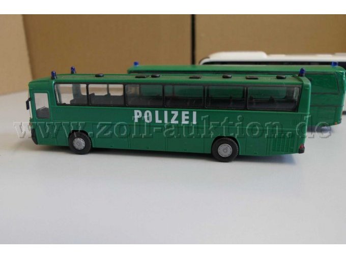 4 Polizei/Justiz Mannschaftstransport Busmodelle 1:87 – foto 7 – kavel bij Zoll-Auktion, Halle (Saale)