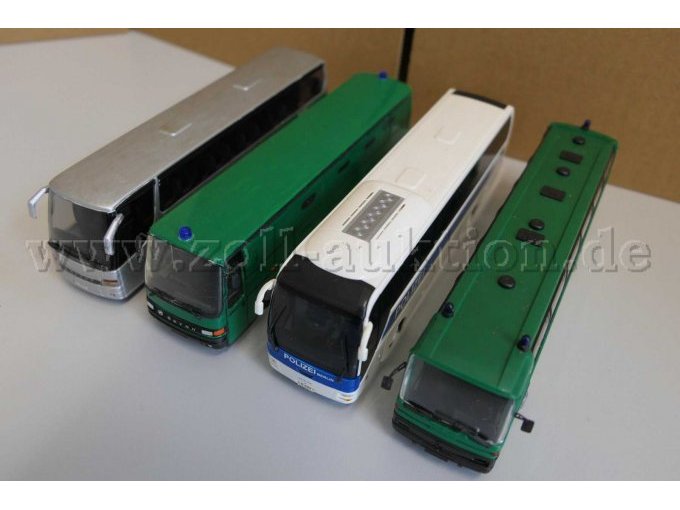 4 Polizei/Justiz Mannschaftstransport Busmodelle 1:87 – foto 8 – kavel bij Zoll-Auktion, Halle (Saale)