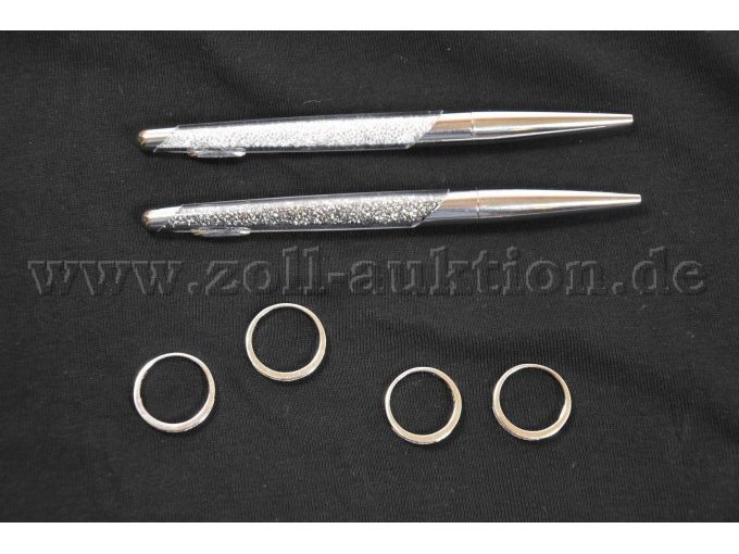 4 Ringe 925er Silber und 2 Kugelschreiber „Swarovski“